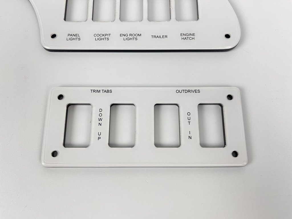Donzi 33ZX Dash Panel Set